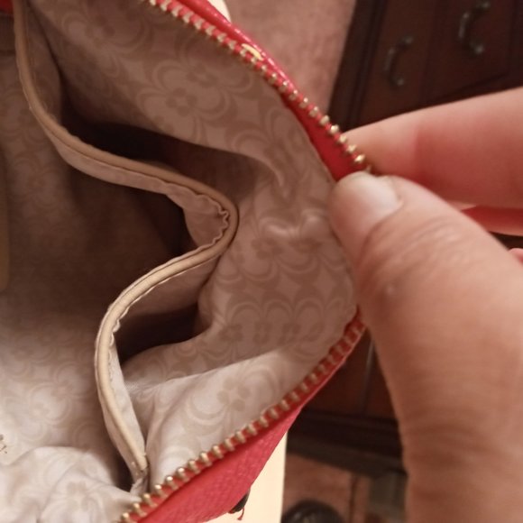 Charming Charlie Crossbody Bag - Picture 8 of 16